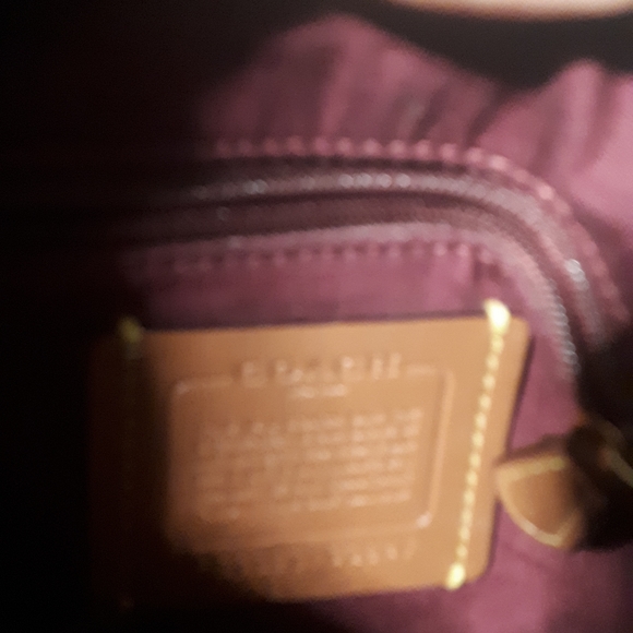 Coach cross body bag - Picture 2 of 3